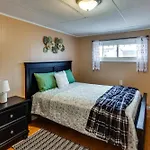 Family-Friendly Altoona Abode With Spacious Patio!